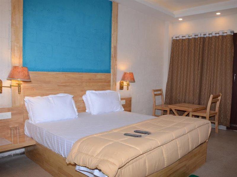 Coconhuts Beach Resort Lakshmanpur Екстериор снимка