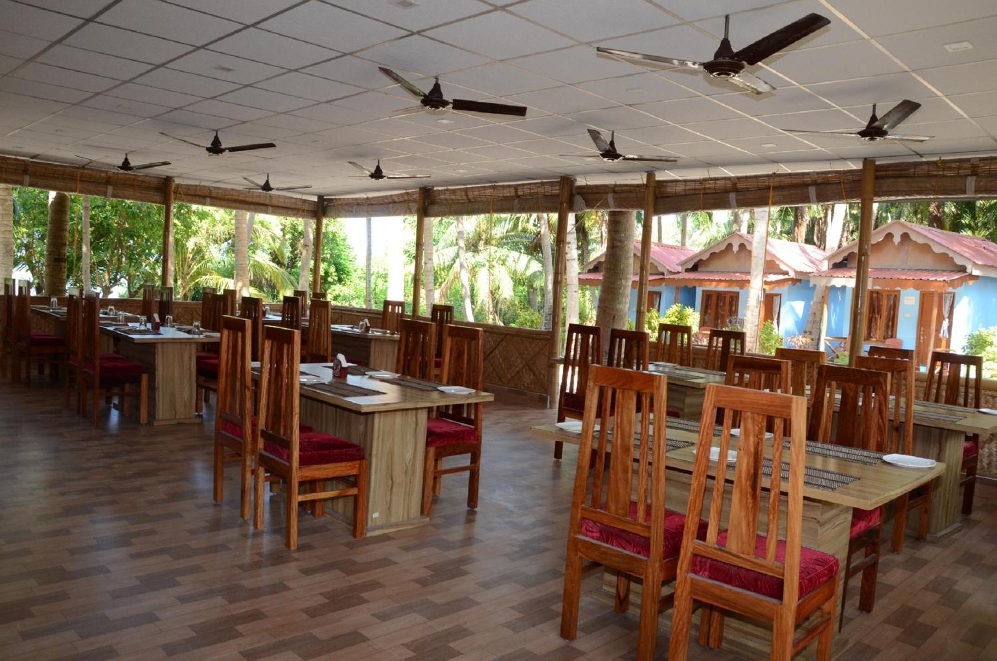 Coconhuts Beach Resort Lakshmanpur Екстериор снимка