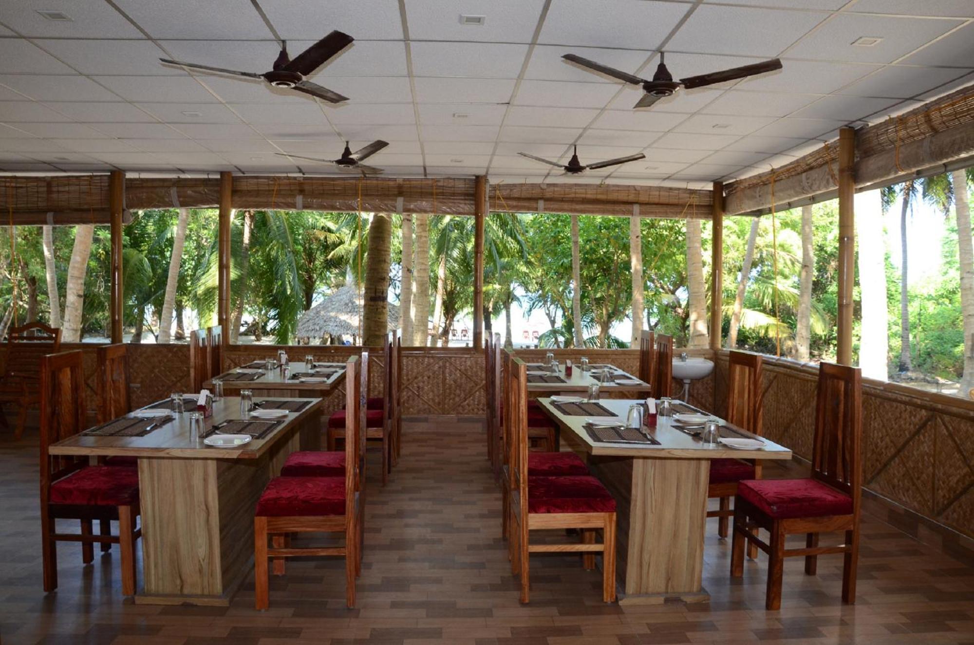 Coconhuts Beach Resort Lakshmanpur Екстериор снимка